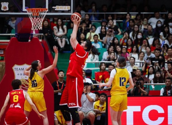 68配资 2米23张子宇确定打亚洲杯：中国女篮剑指冠军，宫鲁鸣祭双塔？